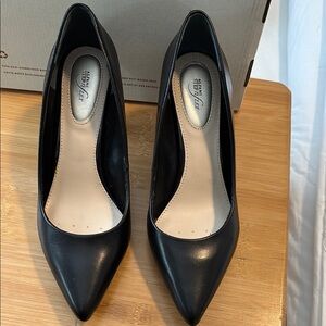 Alfani Classic Black Women's Heels 7 1/2 Wide